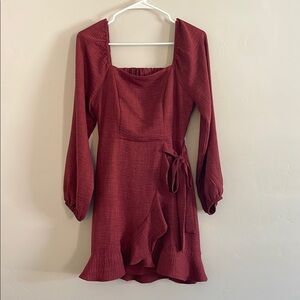 Altar’d state long sleeve dress maroonish small